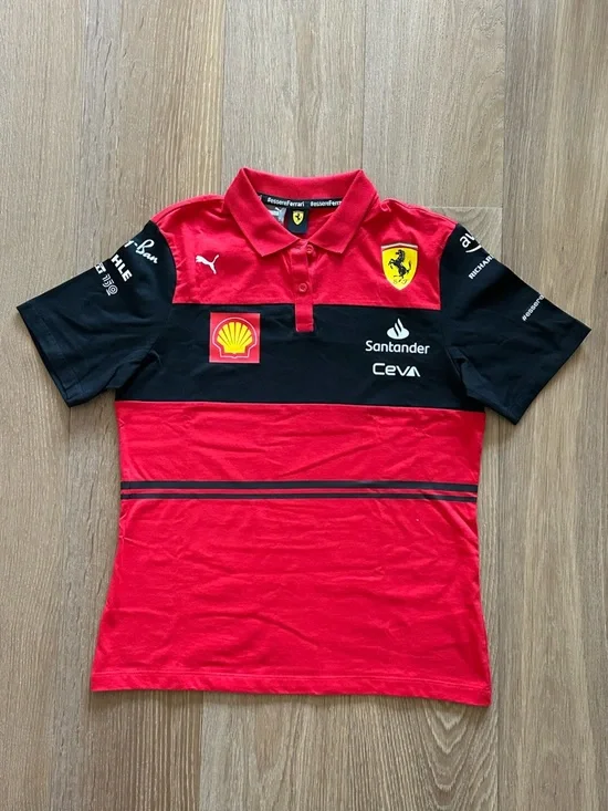 Authentic PUMA x Scuderia Ferrari Formula 1 Team Polo Shirt (Women’s) - Picture 2 of 10